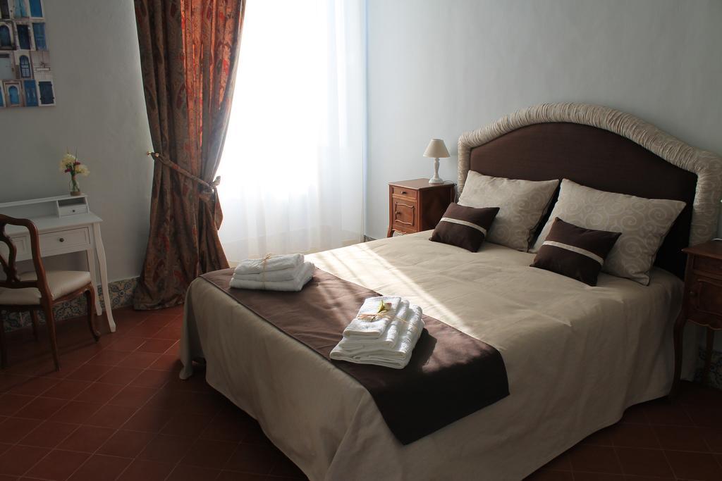 Palazzo Bianchi Domus Holidays Trani Dış mekan fotoğraf
